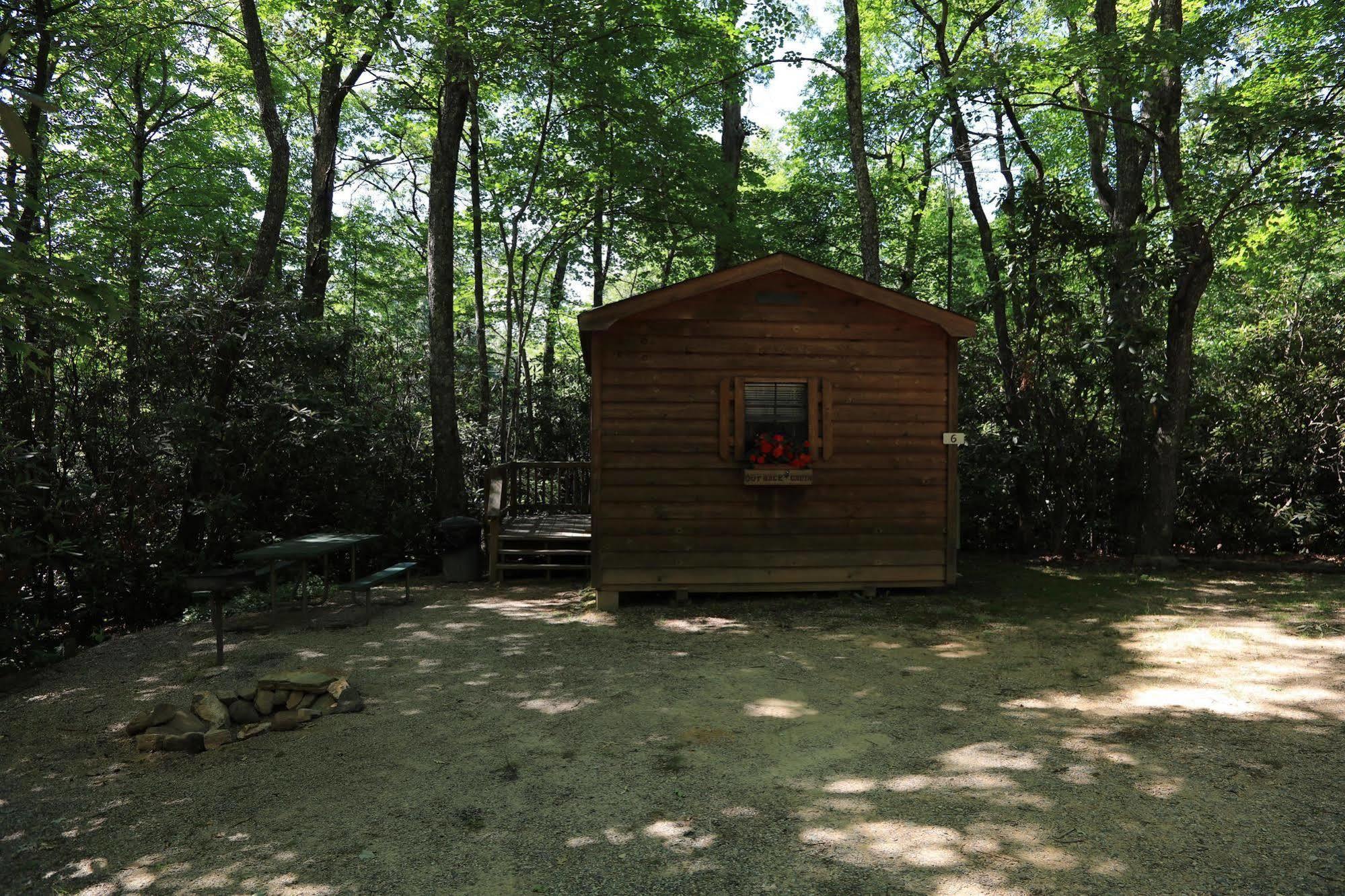 Linville Falls Campground, Rv Park, And Cabins Zewnętrze zdjęcie