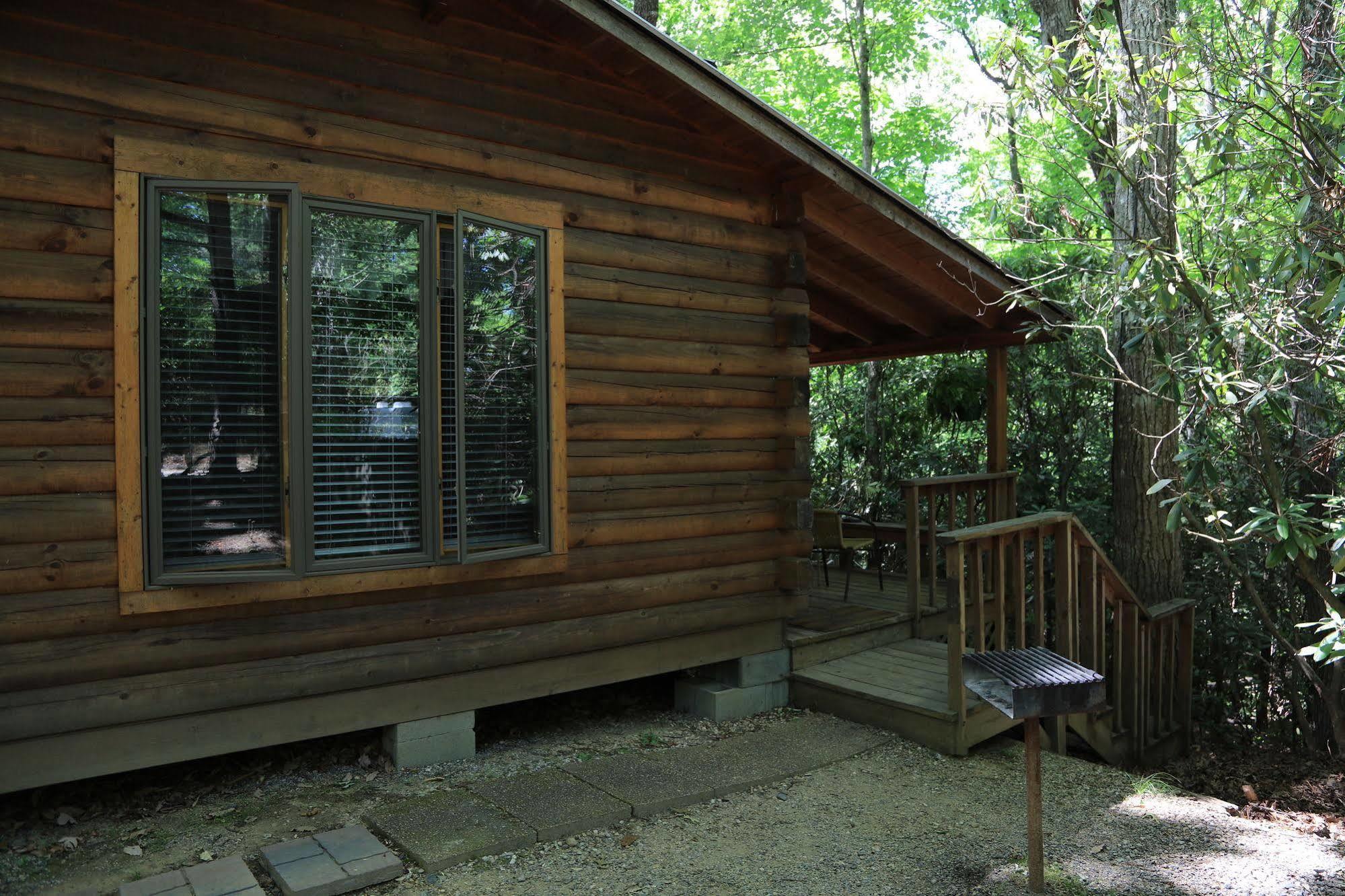 Linville Falls Campground, Rv Park, And Cabins Zewnętrze zdjęcie